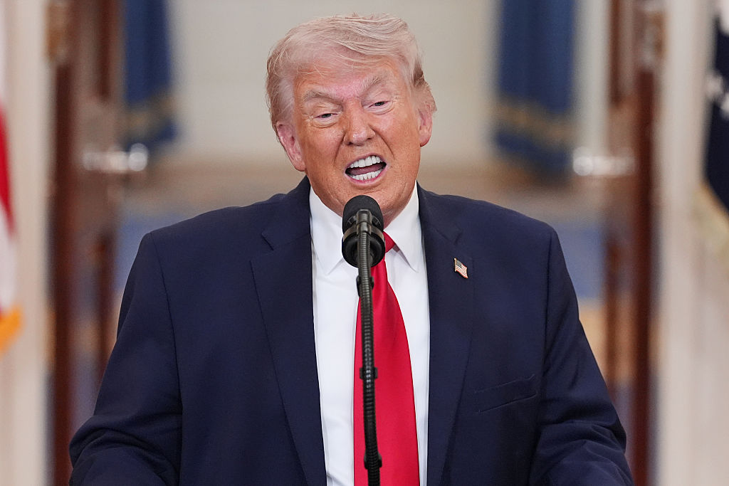Trump Shares New Footage As Investigators Uncover Suspect’s Political Writings In WHCA Dinner Shooting