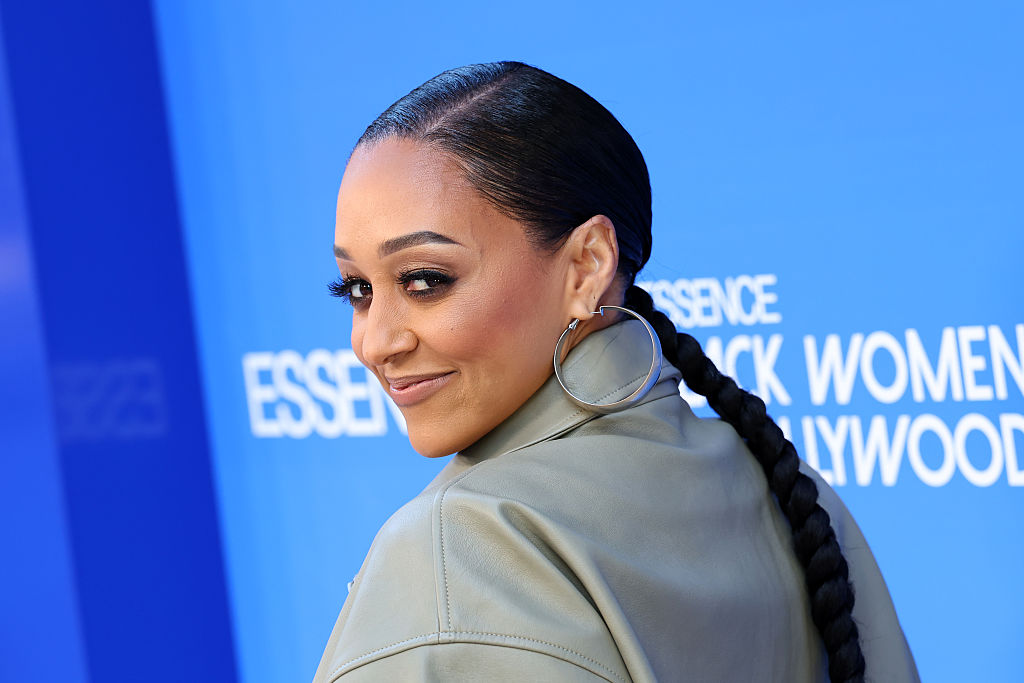 Tia Mowry’s Mystery Man Identified After Kiss Pics Go Viral Tia Mowry’s Mystery Man Identified After Kiss Pics Go Viral