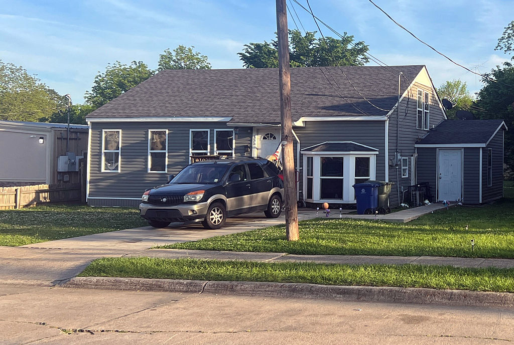 Shreveport Shooting: Father Kills 7 Of His Children, 1 Other Child, His Wife, And Another Woman In Domestic Violence Rampage