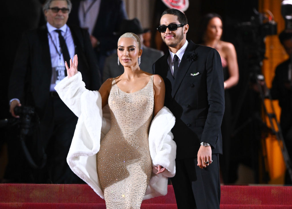 Pete Davidson Praises Kim Kardashian as ‘Superhuman’ Pete Davidson Praises Kim Kardashian as ‘Superhuman’
