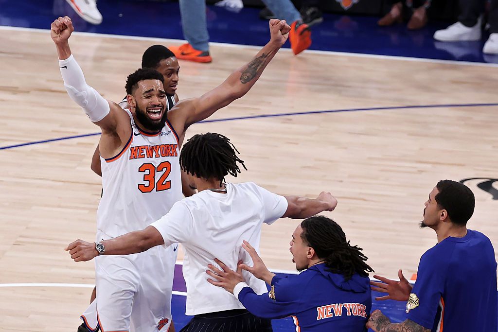 Knicks Stage Stunning Comeback From 29-Point Deficit Against Spurs in NBA Finals Knicks Stage Stunning Comeback From 29-Point Deficit Against Spurs in NBA Finals