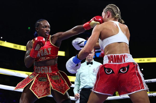 The GWOAT Reigns: Claressa Shields Beats Kaye Scott To Reclaim World Titles, Forces Aussie To Throw In The TKO Towel