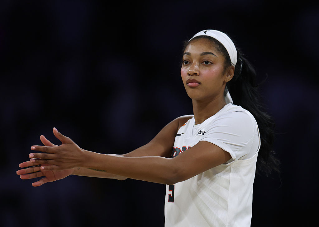 Atlanta Dream v Los Angeles Sparks