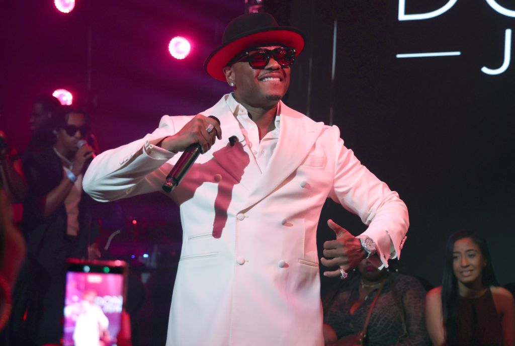 Apple Music and Complex present VERZUZ Live Match-Up: “R&B Nights” featuring Donell Jones vs. Joe